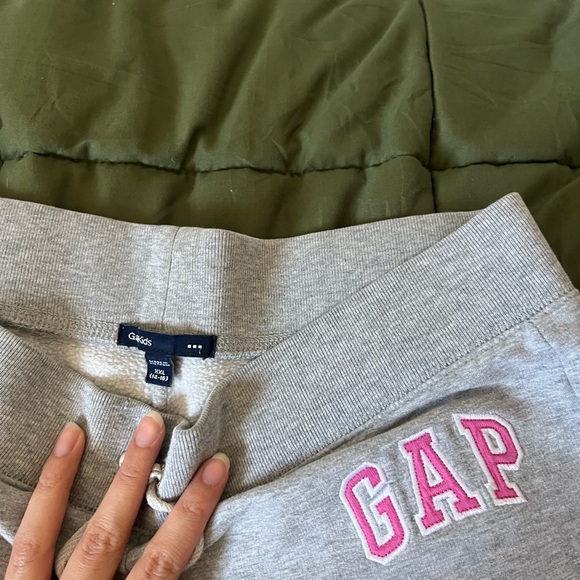 GAP Gray Lounge Pants - Picture 2 of 6